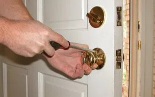 Gallery Locksmith Store Altamonte Springs, FL 407-452-3414 Gallery Locksmith Store Altamonte Springs, FL 407-452-3414 - 2-Local-Locksmith