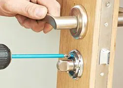 Gallery Locksmith Store Altamonte Springs, FL 407-452-3414 Gallery Locksmith Store Altamonte Springs, FL 407-452-3414 - 6-Lock-Repair