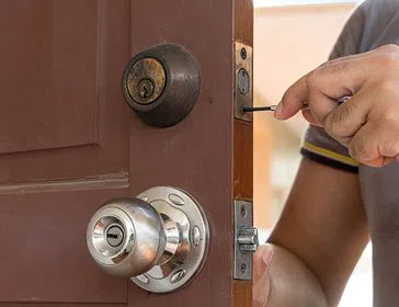 Gallery Locksmith Store Altamonte Springs, FL 407-452-3414 Gallery Locksmith Store Altamonte Springs, FL 407-452-3414 - 7-Lock-Installation
